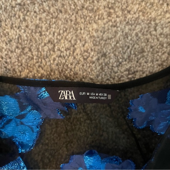 Zara patterned blouse- worn once! - Picture 4 of 4